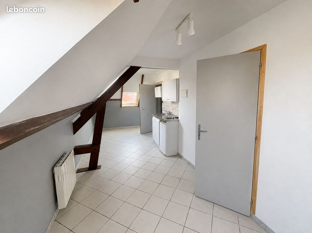 Appartement 1 pièce 20 m² · à Saint-Omer · 20 m² · 340 €