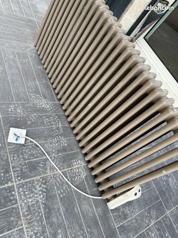 Radiateur en fonte électrique (image 1)