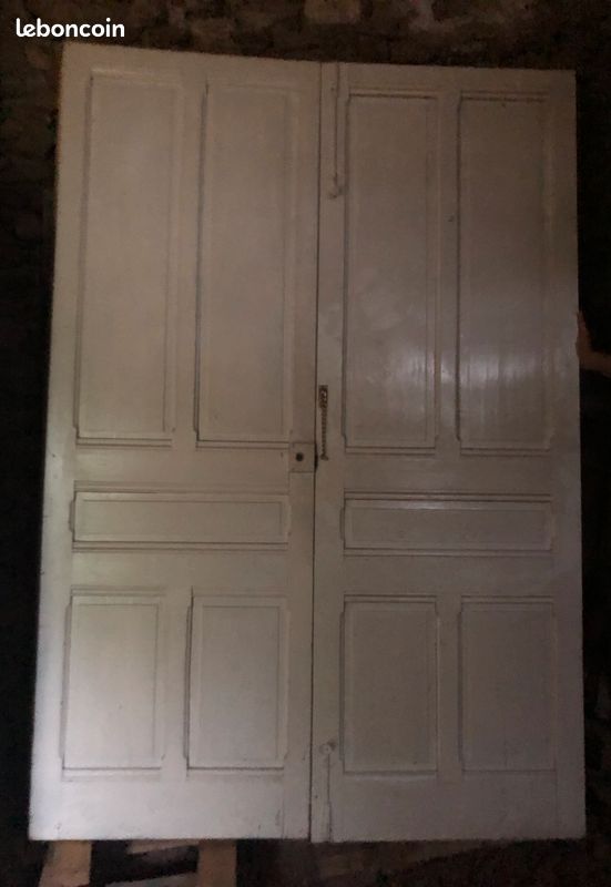 Lot portes bois anciennes (image 1)