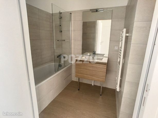 https://img.leboncoin.fr/api/v1/lbcpb1/images/41/ba/53/41ba53666174dd607dfa6851be36a7fcce1bc6a0.jpg?rule=ad-image