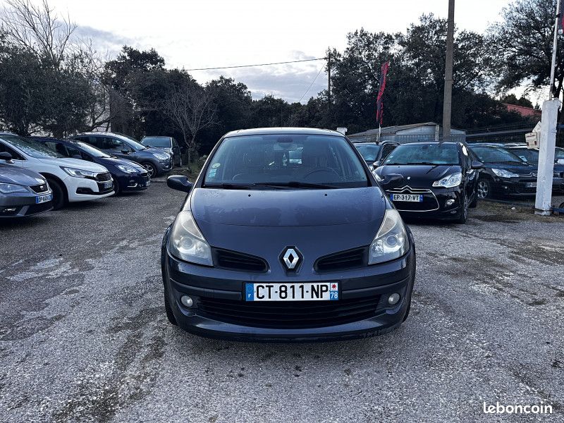 Renault CLIO III 1.2 TCE 100CH INITIALE 5P (image 2)