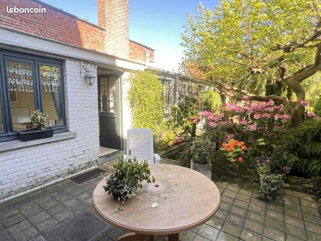 Maison 8 pièces 150 m² · à Bousbecque · 150 m² · 362 000 €