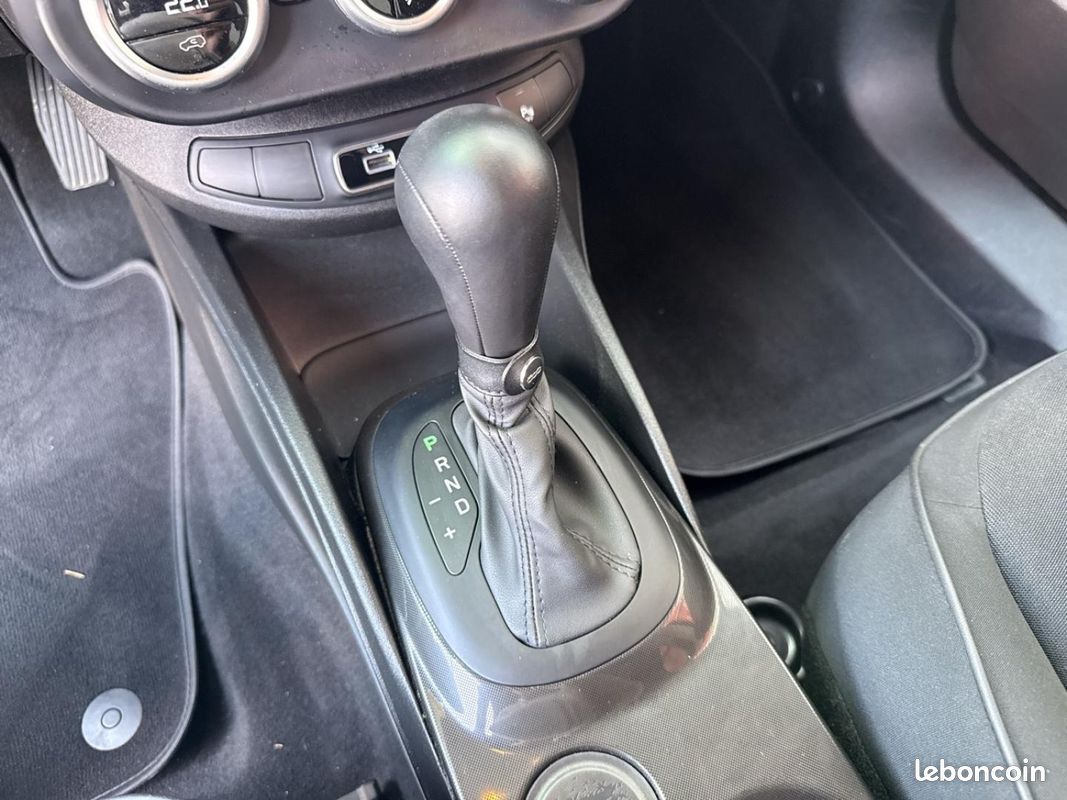Fiat 500X 1.5 FireFly Turbo 130ch S/S Hybrid DCT7 (image 21)