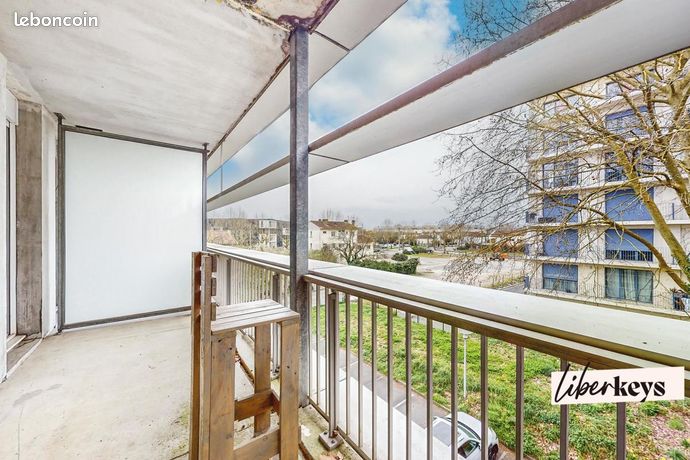 Appartement 2 pièces 47 m² — 8