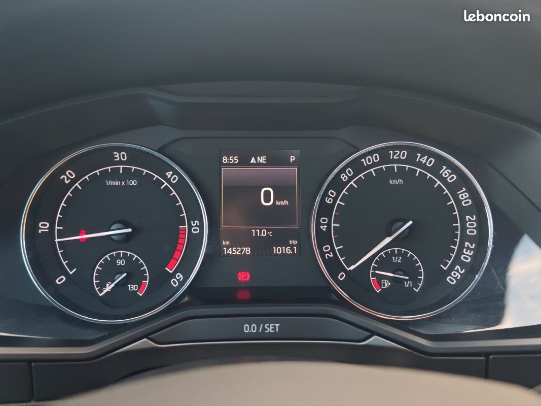 Skoda superb iii combi 2.0 tdi 150 style dsg7 (image 17)