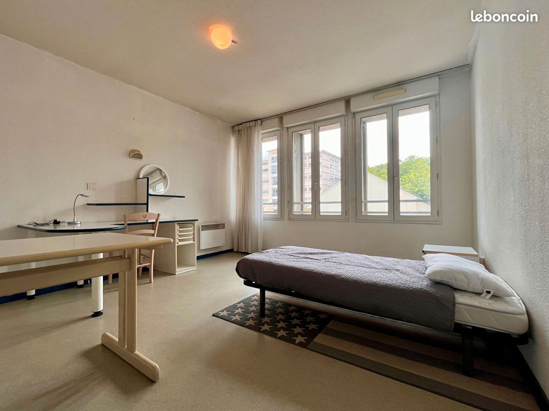 Appartement 1 pièce 25 m² · à Poitiers · 25 m² · 420 €