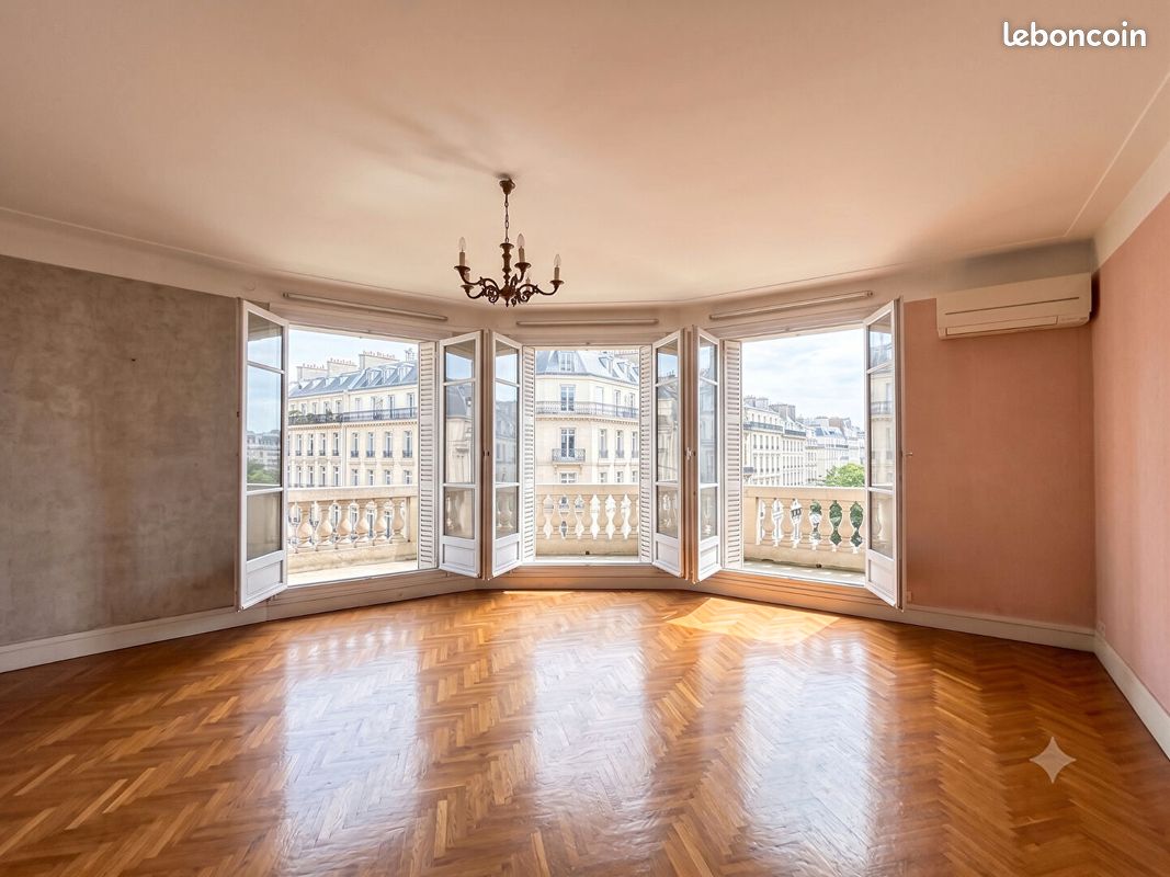 Appartement 5 pièces 147 m² · à Marseille · 147 m² · 375 000 €