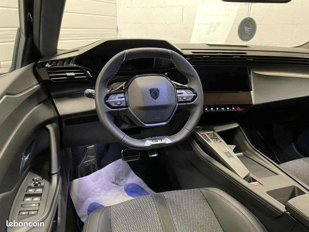Peugeot 308 BlueHDi 130ch S&S EAT8 GT (image 13)