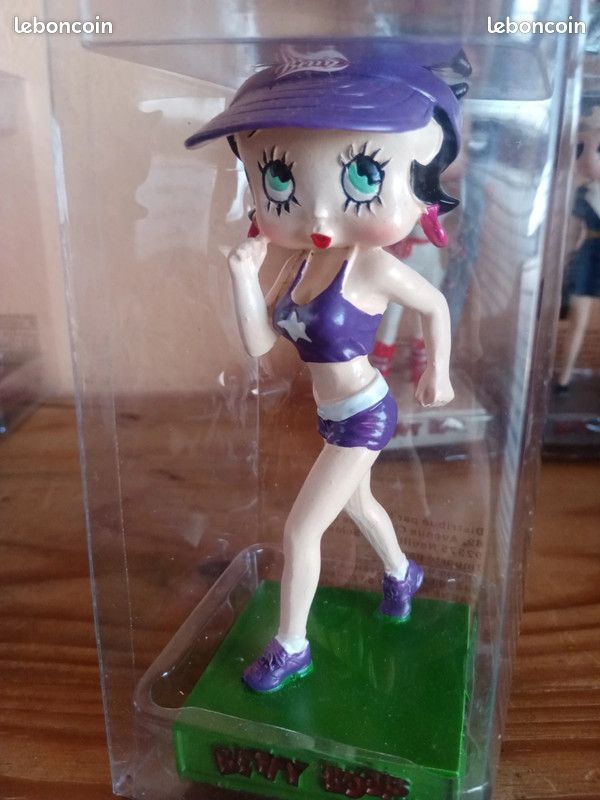 Betty Boop Show Lot de 7 Figurines En Résine Très Bon État
