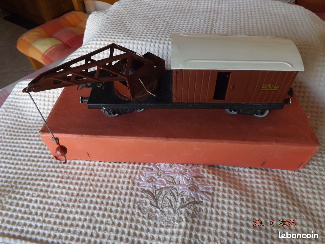 Wagon grue avec compartiment Hornby (image 8)
