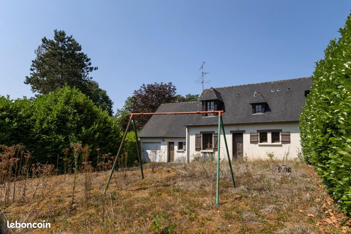 Maison 107 m² · à Isigny-le-Buat · 107 m² · 45 750 €