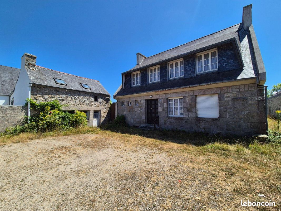 Maison 10 pièces 150 m² · à Plougoulm · 150 m² · 198 900 €