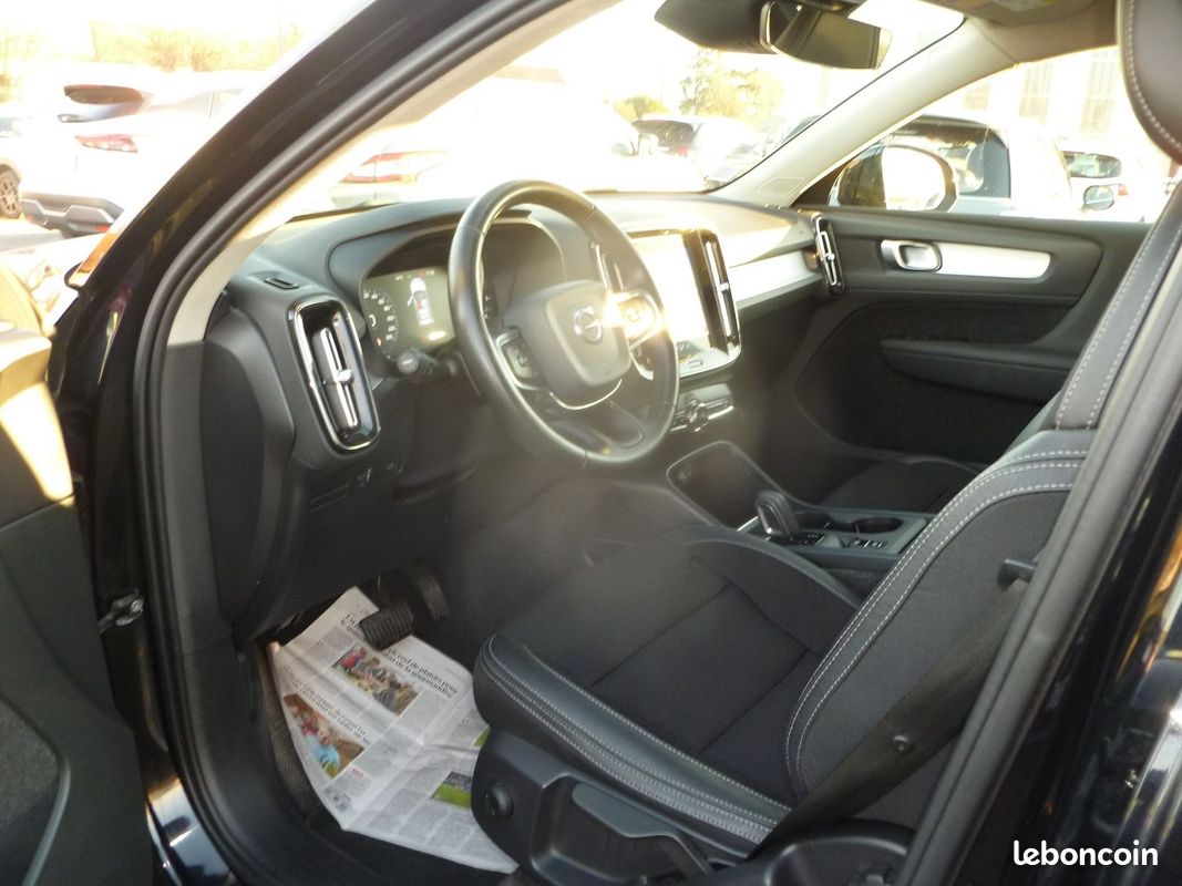 Volvo XC40 2.00 D4 AWD 190CH BUSINESS BOITE AUTO GEARTRONIC 8 (image 14)