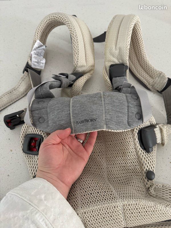 Porte bébé Babybjorn Harmony mesh 3D couleur crème (image 3)