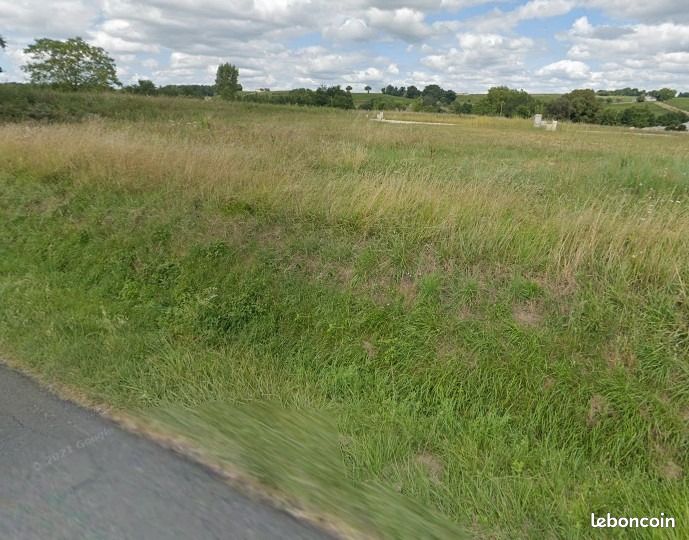 Terrain 320 m² · à Lapouyade · 20 000 €
