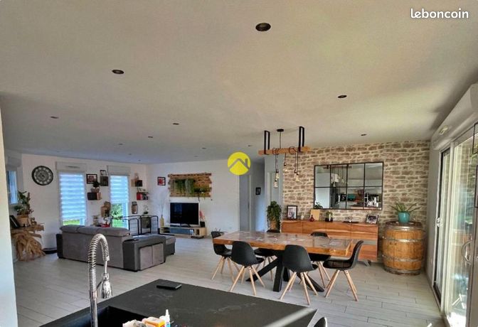 Maison 5 pièces 166 m²