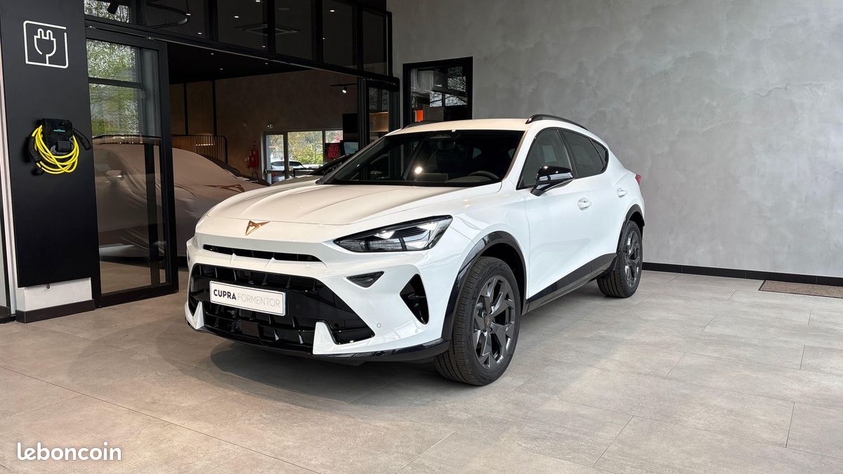 CUPRA Formentor 1.5 eTSI Hybrid 150 ch DSG7 V (image 1)