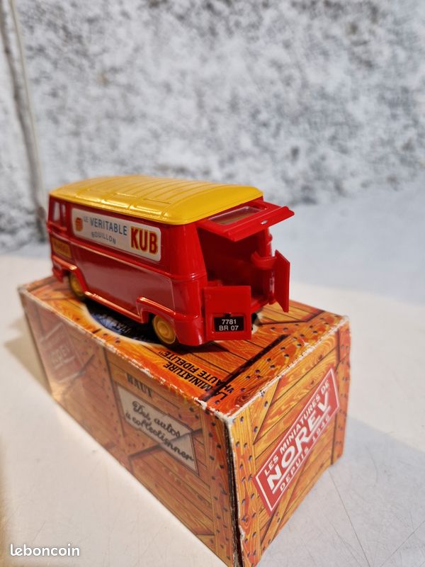 Renault estafette pampryl norev plastique 1/43 dans l'état - Collection
