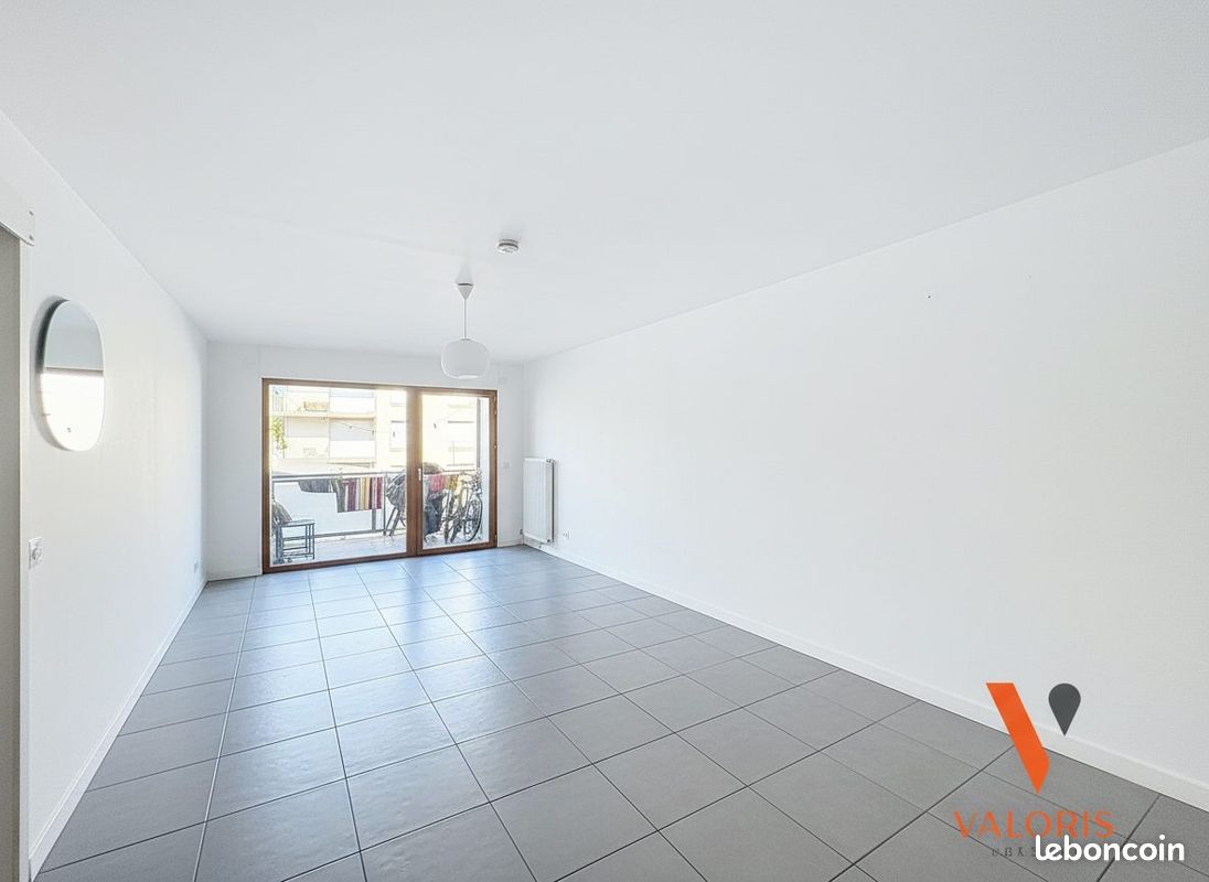 Appartement 3 pièces 65 m² · à Grenoble · 65 m² · 1 091 €