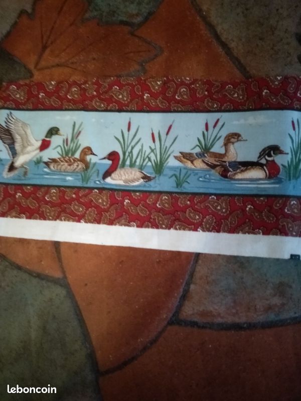 Lot De 2 Coupons De Tissu Coton Fin Motifs Oiseaux Multicolores - Neufs