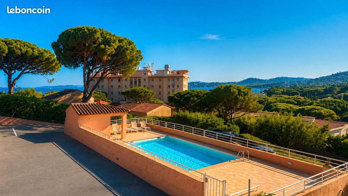 Appartement 3 pièces 54 m² · à Roquebrune-sur-Argens · 54 m² · 425 000 €