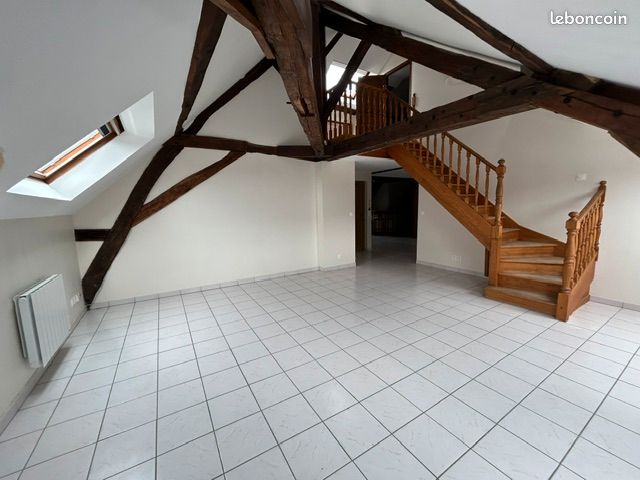 Appartement 4 pièces 95 m² · à Orléans · 94,8 m² · 995 €/mois