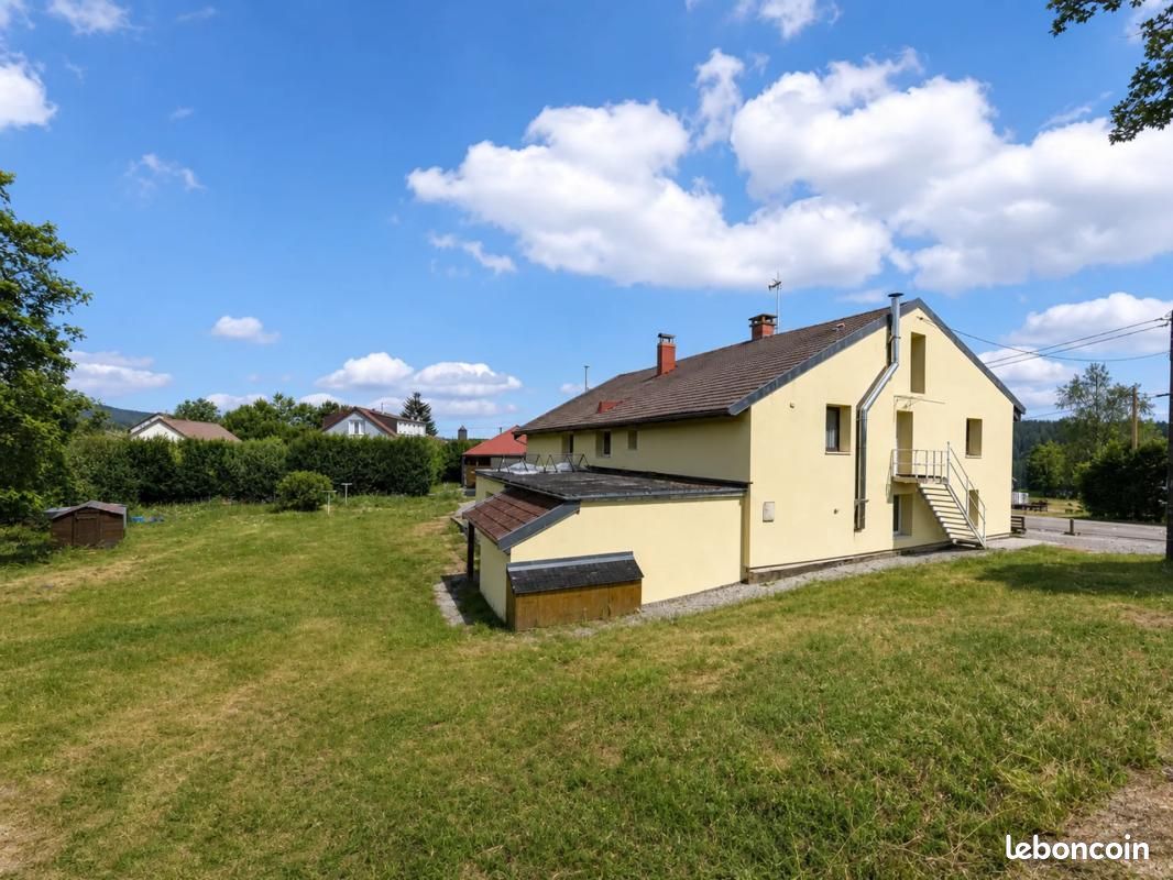 Maison 15 pièces 390 m² · à Nanchez · 390 m² · 258 000 €