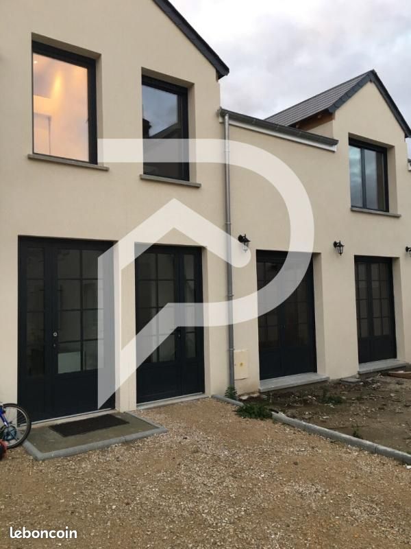 Maison 5 pièces 127 m² · à Orléans · 127 m² · 1 250 €/mois