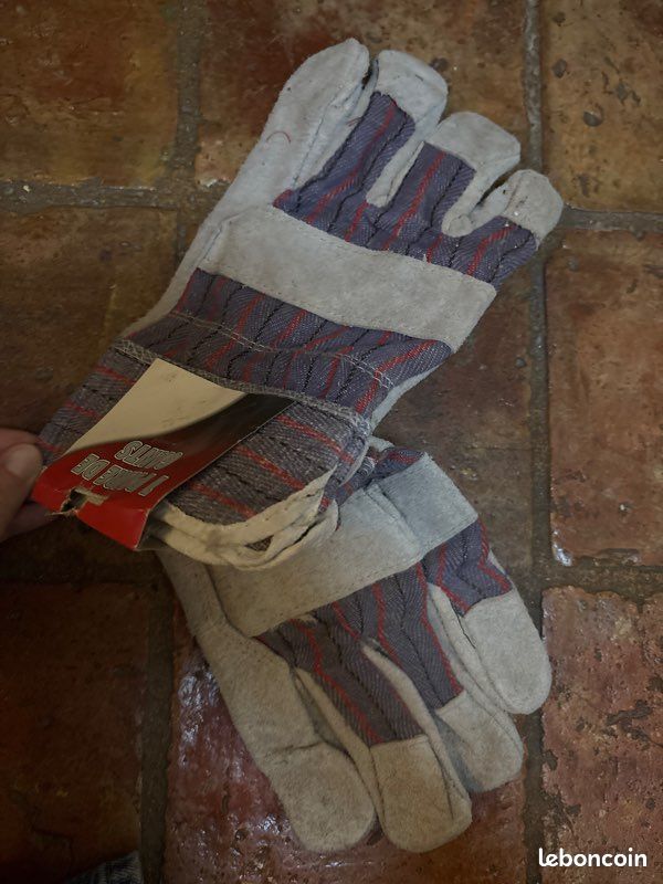 Paire de gants jardinage (image 3)