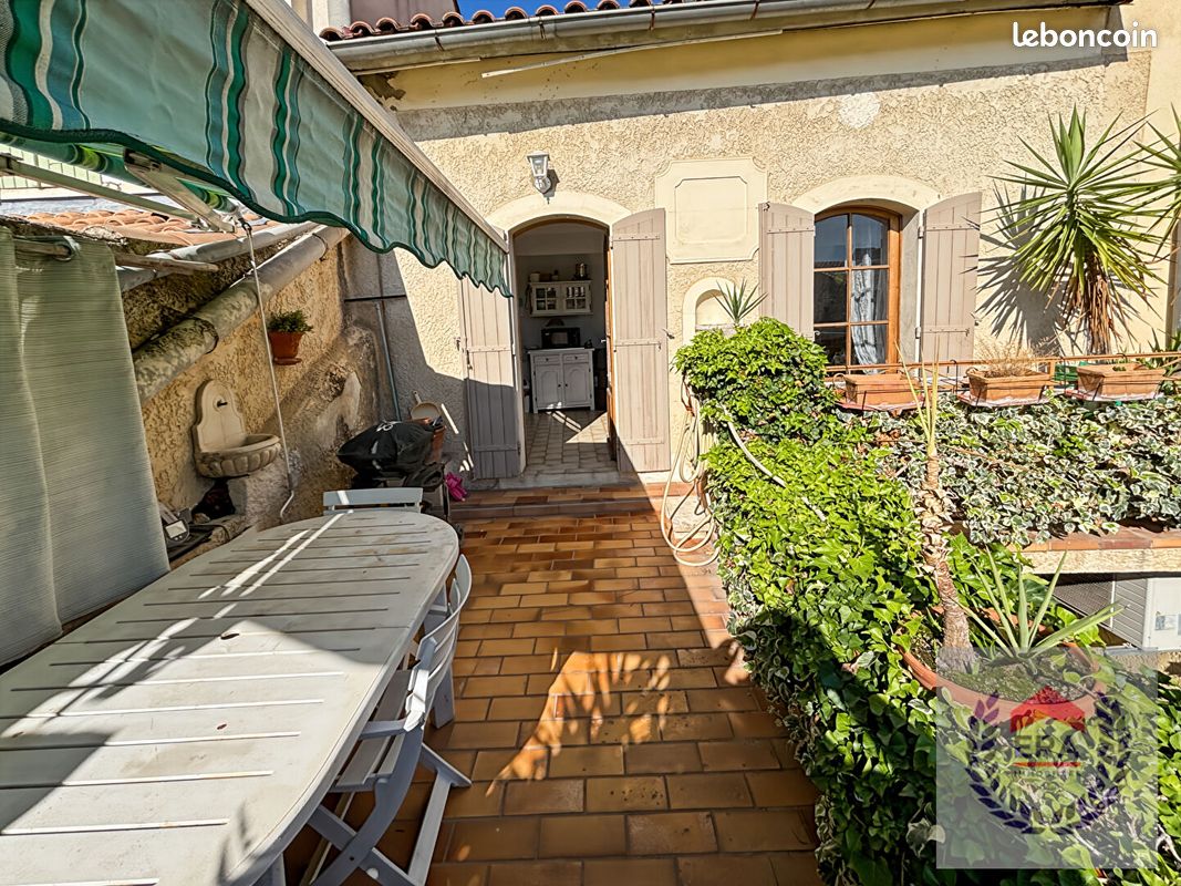 Immeuble 5 pièces 88 m² · à Châteaurenard · 88 m² · 263 000 €