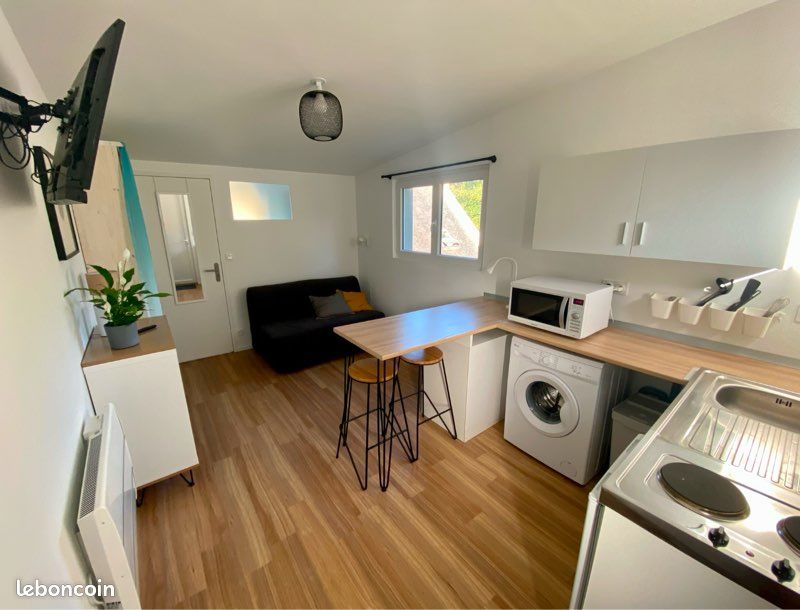 18m2 Studio neuf meublé 18m2 + terrasse à côté des facs - Locations