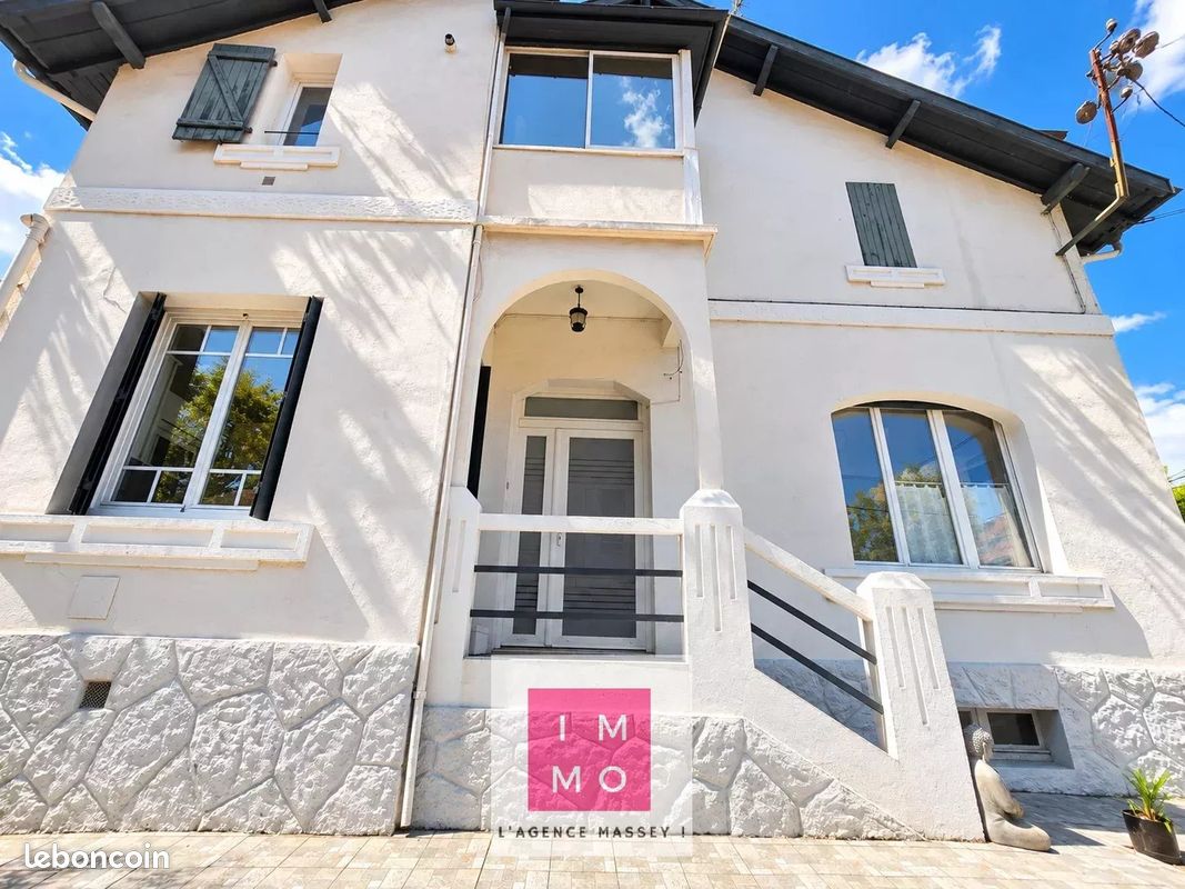 Maison 6 pièces 153 m² · à Tarbes · 153 m² · 229 000 €