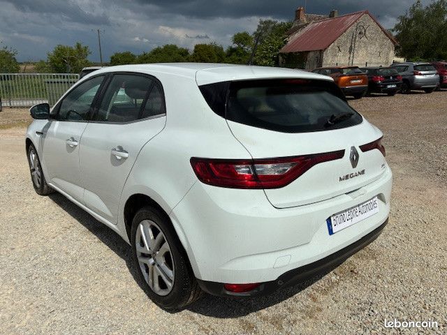 Renault MEGANE IV 1.5 BLUE DCI 115CH BUSINESS (image 4)