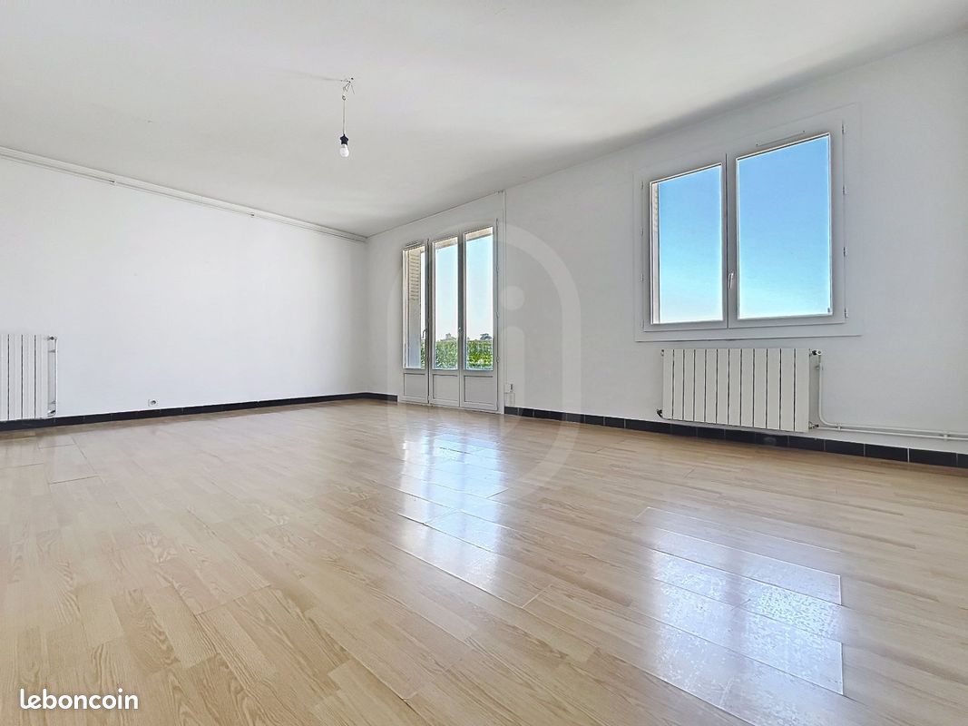 Appartement 3 pièces 75 m² · à Montpellier · 75 m² · 823 €
