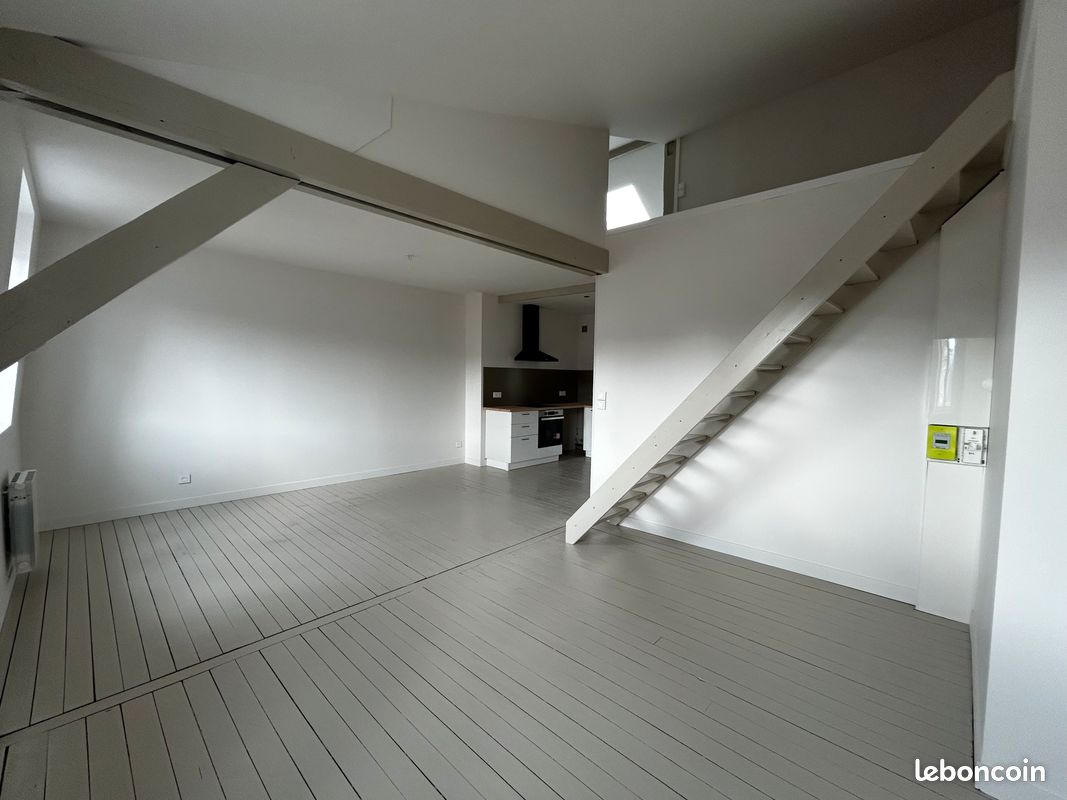 Appartement 2 pièces 45 m² · à Saint-Quentin · 45 m² · 590 €