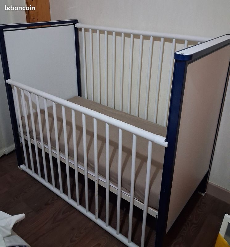 Lit creche bebe (image 1)