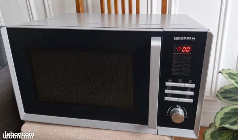 Micro-ondes Severin MW 9675 grill / chaleur tournante — bon état (image 1)
