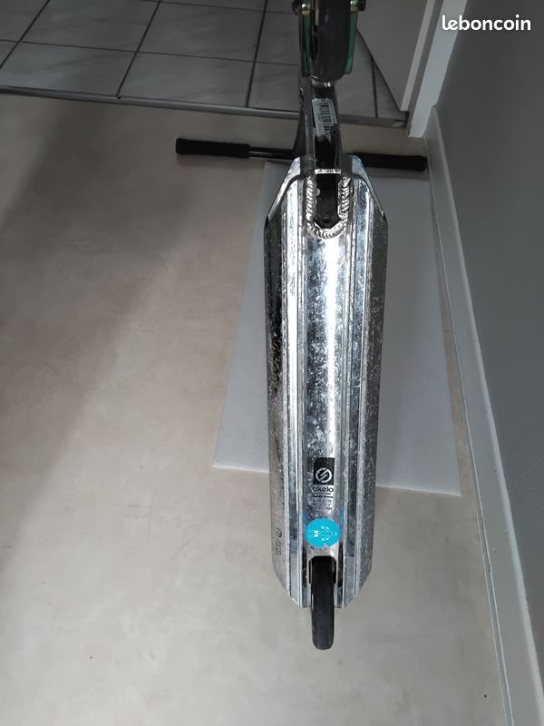 Trottinette freestyle (image 7)