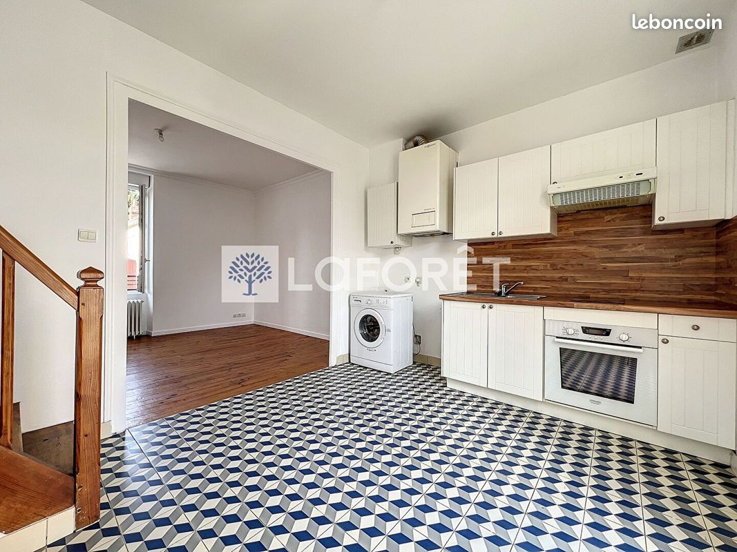 Maison de ville 3 pièces 50 m² - Thouars 79100 (image principale 0)