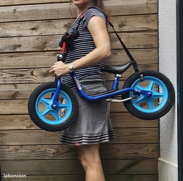 Draisienne PUKY LR 1L 12.5’’ bleue avec béquille et courroie de transport (image 3)