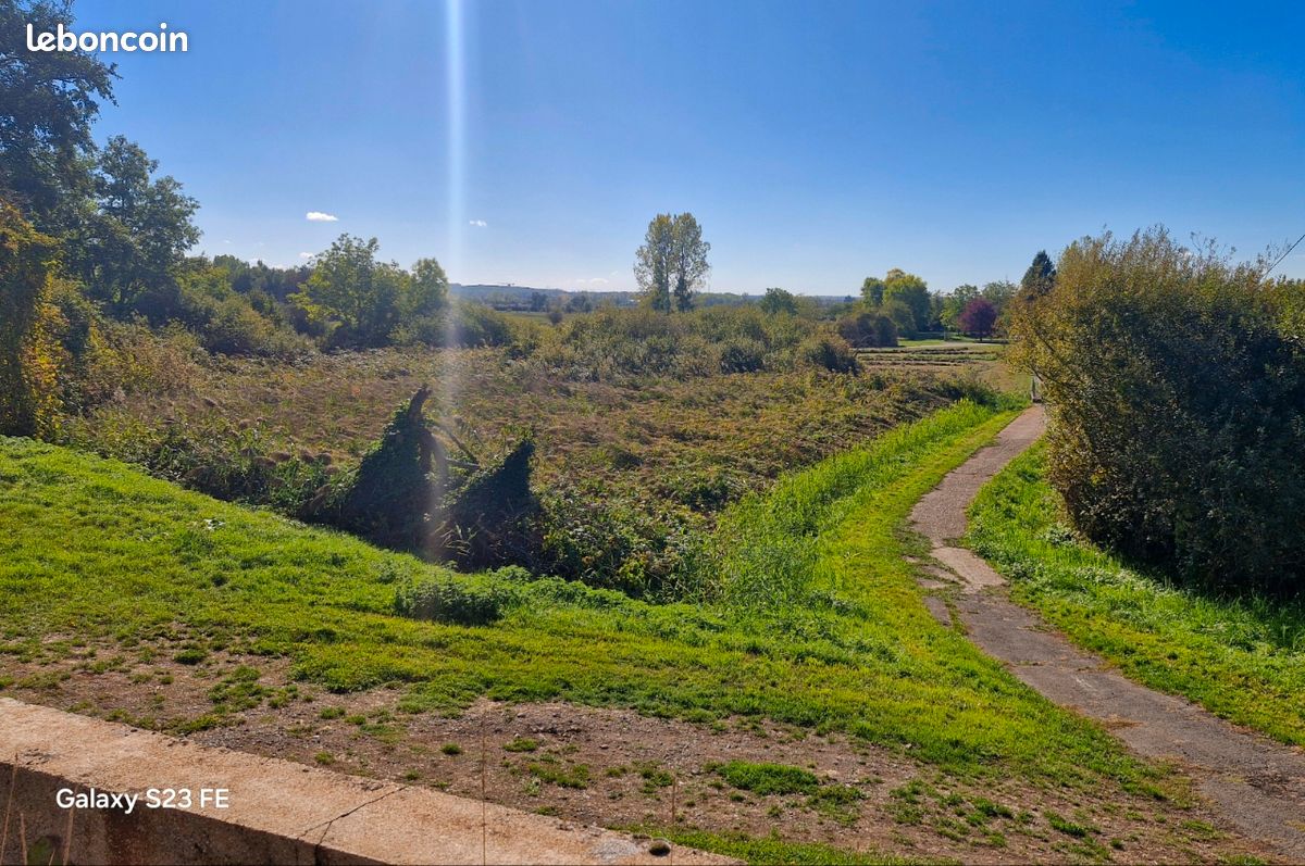 Terrain a bâtir - cattenom (husange) · 185 000 €