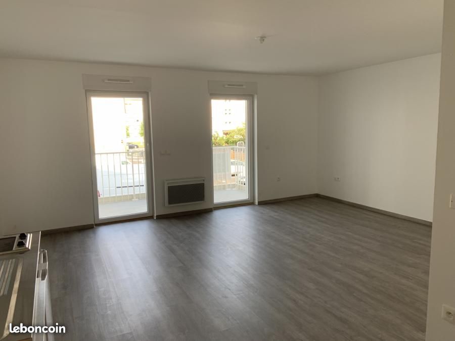 Appartement 1 pièce 34 m² · à Coulaines · 34 m² · 490 €/mois