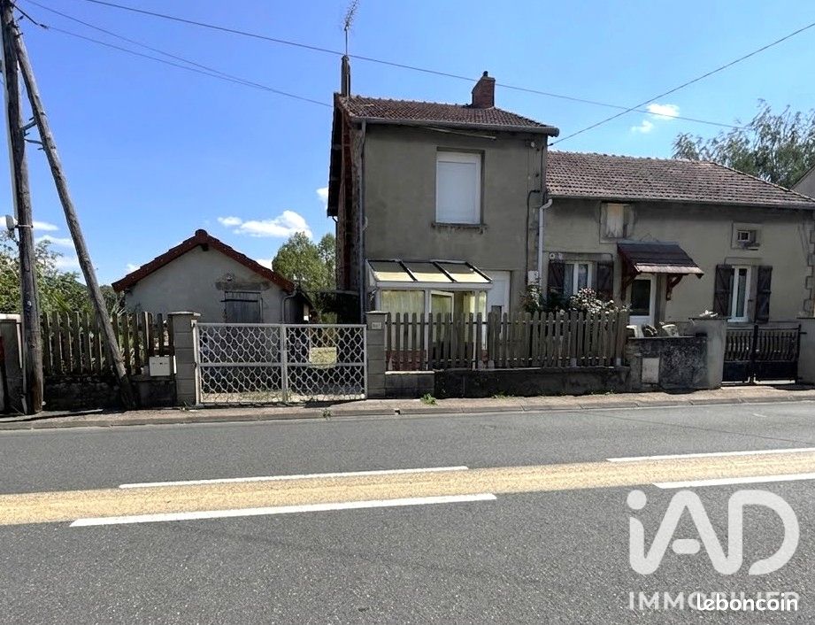 Maison 3 pièces 45 m² · à Youx · 45 m² · 34 500 €