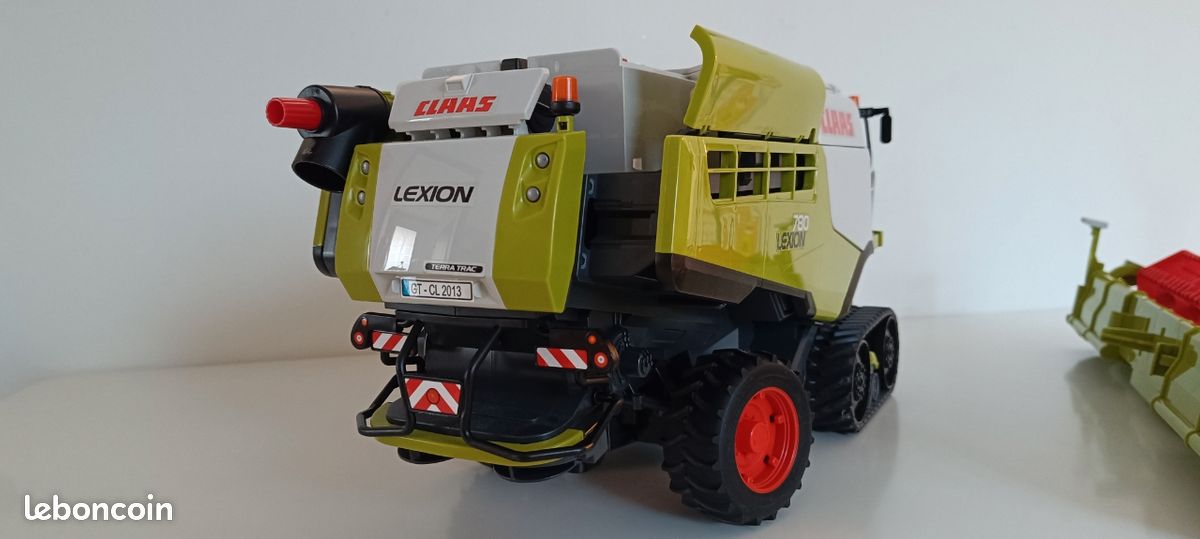 Moissonneuse-batteuse CLAAS Kids Lexion 780 – 1-3 Ans – Lumière Et Son – Roue Libre – Batteries Incluses