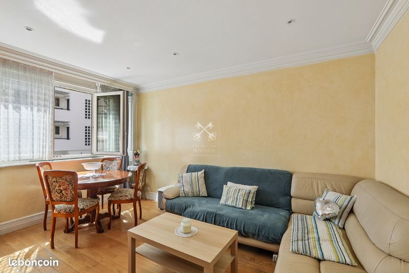 Appartement 3 pièces 52 m² · à Paris · 52 m² · 462 000 €