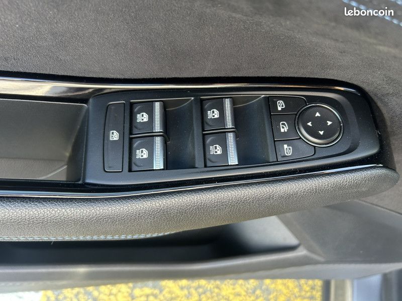 Renault AUSTRAL 1.2 E-TECH FULL HYBRID 200CH ICONIC ESPRIT ALPINE- 23 (image 19)
