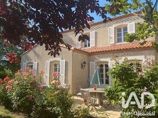 Maison 8 pièces 208 m² · à Bouin · 208 m² · 595 000 €