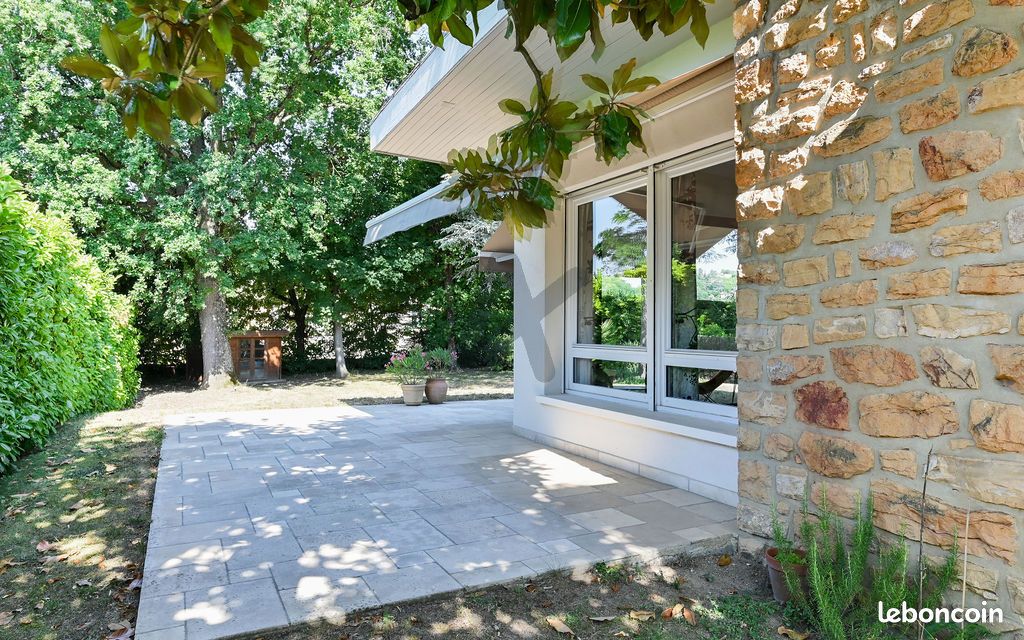 Maison 5 pièces 157 m² · à Lyon · 157 m² · 945 000 €