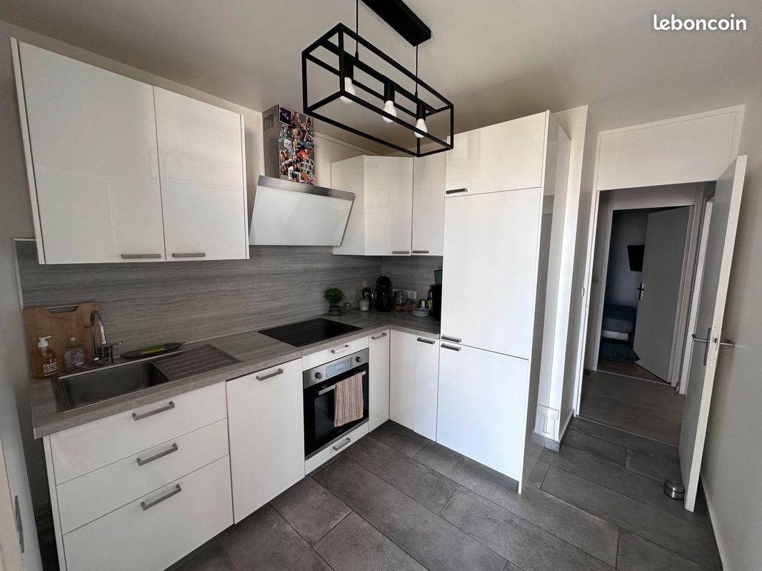 Appartement 4 pièces 75 m² · à Reims · 74,6 m² · 160 000 €