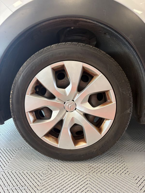 Citroen c4 cactus 1.2 puretech 82 feel edition bva (image 11)